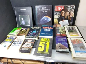 Roswell Incident Area 51 Ufo's The Sky People Alien Encounters Bermuda Triangle - Picture 1 of 9
