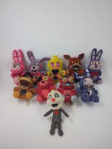 Five Nights At Freddy’s FNAF Plüschtiere ~ 10 Stück Plüsch 2016-2018 - Bild 1 von 9