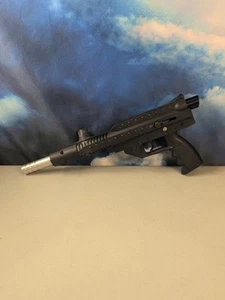 Pistola de paintball Eagle negra Stingray de latón sin probar para piezas o reparación - Imagen 1 de 24