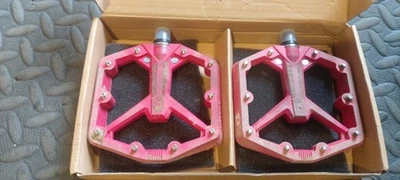 1 Pedales Crank Brothers Stamp - Plataforma Compuesta 9/16 Rojo Grande Foto 1 de 3