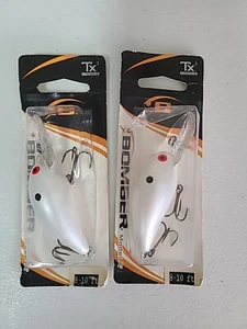 Vintage Bomber Model A Lures B06A01 Lot Of 2 New Crankbait  - Picture 1 of 3
