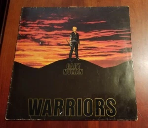 Gary Numan - Warriors Vinyl LP Beggars Banquet 24-0241-1 mit innerdeutscher Presse - Bild 1 von 4
