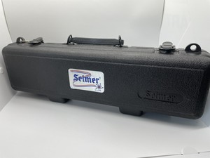 Selmer USA Silver Flute Beautiful Condition With Brush and Hard Case SN 63640