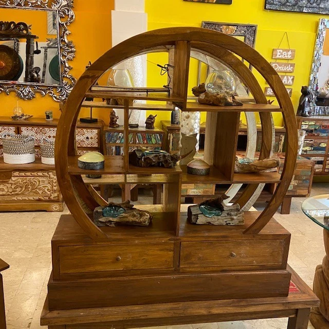 Libreria etnica rotonda espositore mobile ingresso - Immagine 1 di 1