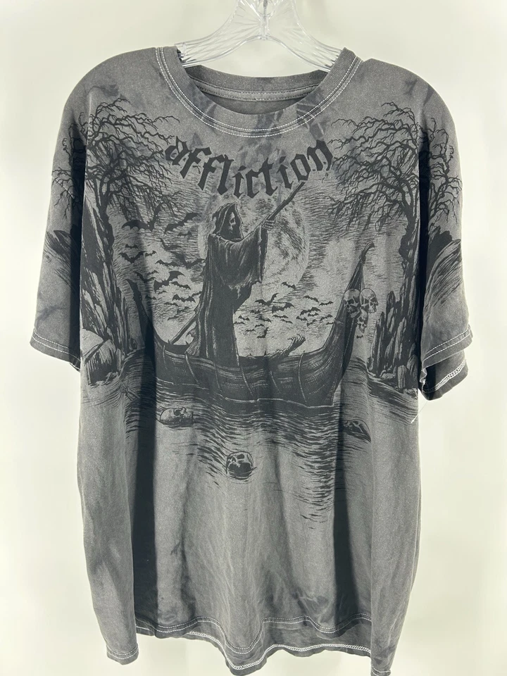 Camisa Affliction Gris Cemento Río Estigia Parca Años 2000 Para Hombre XL DE COLECCIÓN Foto 1 de 4