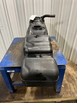 08-10 FORD F250 SUPER DUTY TANQUE DE COMBUSTIBLE DIESEL CENTRAL DELANTERO 30,5 GALONES 6' 9" CAJA Foto 1 de 4