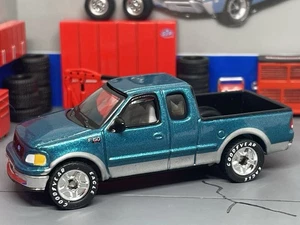 1997-2003 Ford F-150 Extended Cab Green 1/64 Scale Diorama Model - Picture 1 of 6