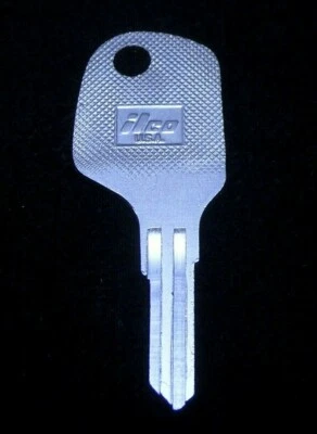 SZ2 ISUZU KEY Blank 1960's Bellel Bellett 1600 GT Florian 117 Coupe Minx Unicab - Image 1 of 4