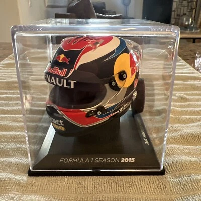 Max Verstappen 1:4 Season 2015 Helmet  - Image 1 of 4