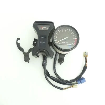 Suzuki GSX 250 Drehzahlmesser Kontrollleuchten Instrumente Halter Tacho C2662 - Bild 1 von 4