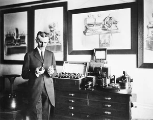 Nikola Tesla Home Item - Picture 1 of 24