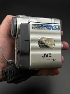 JVC GR-DX95EK Handheld MiniDV Camcorder Silver - Untested - Picture 1 of 8