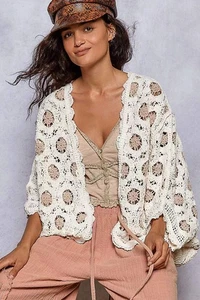 POL Blumenmuster Lochmuster Chenille Strick Cardigan Pullover in Beige & Braun - Bild 1 von 14