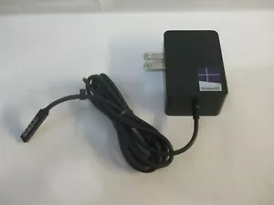 Fuente de alimentación genuina Microsoft Surface 1512 12V 2A entrega gratuita en el Reino Unido - Imagen 1 de 4