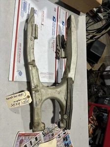 2001 99 - 01 KAWASAKI KX125 KX 125 SWINGARM OEM W/ proper accessories - Picture 1 of 9