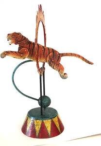 Ring of Fire Zirkustiger Hoop Balancing Rocker Tiger Vintage Spielzeug Reproduktion - Bild 1 von 15