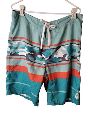 Pantalones cortos de tabla Life is Good talla 38 para hombre camuflados a rayas Foto 1 de 4