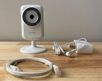 D-link DCS-933L HD Wifi Camera with Power Adapter (Tested) - Image 1 of 2