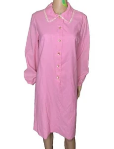 Vestido vaina rosa bebé años 60 cuello de encaje botones nacarados  - Imagen 1 de 5