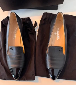 Chanel women’s pump 40 black leather shoe interlocking CC patent toe - Picture 1 of 12