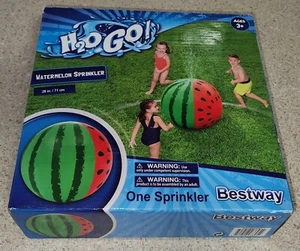 H2O GO! Aspersor inflable Jumbo bola sandía 28" - Imagen 1 de 2