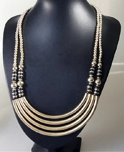 Neugablonz: Außergewöhnliches Design Collier um 1985 (31644) - Picture 1 of 2