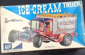 CAMIÓN DE HELADOS MPC 614 TR5 VARILLA PERSONALIZADA GEORGE BARRIS MODELO 1/25 coche montaña - Imagen 1 de 8