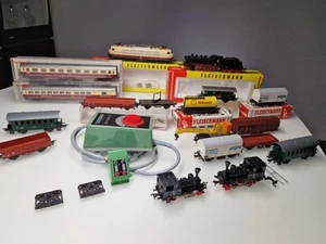 Fleischmann Modelleisenbahn Kollektion. - Bild 1 von 14