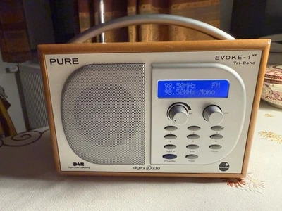 PURE Evoke -1 Vintage Radio mit FM / DAB im Holzgehäuse - Bild 1 von 4