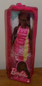 Barbie Fashionista Barbie Puppe 186 Farben blockiert Liebeskleid - BRANDNEU - Bild 1 von 1