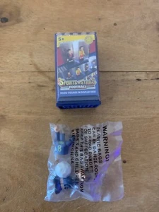 Sports stars football A.iniesta Character Building Micro Figures in display - Picture 1 of 1