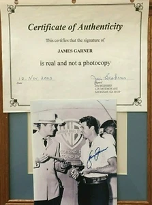 JAMES GARNER DOUBLE SIDED SIGNED AUTOGRAPHED PHOTOS W / WAYDE PRESTON - Picture 1 of 9