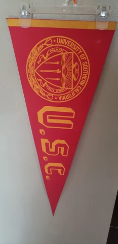 USC TROJANS  RETRO VINTAGE PENNANT Cover