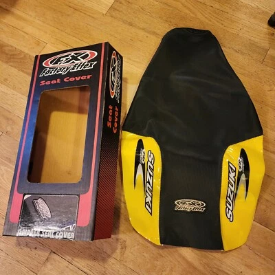 SUZUKI RM80 2000 Amarillo Negro Pinza Superior CUBIERTA ASIENTO Rápido 03-0118 Efecto de Fábrica Foto 1 de 2