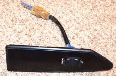 HONDA PRELUDE POWER WINDOW SWITCH PASSENGER OEM 1985 1986 1987 - Imagem 1 de 4