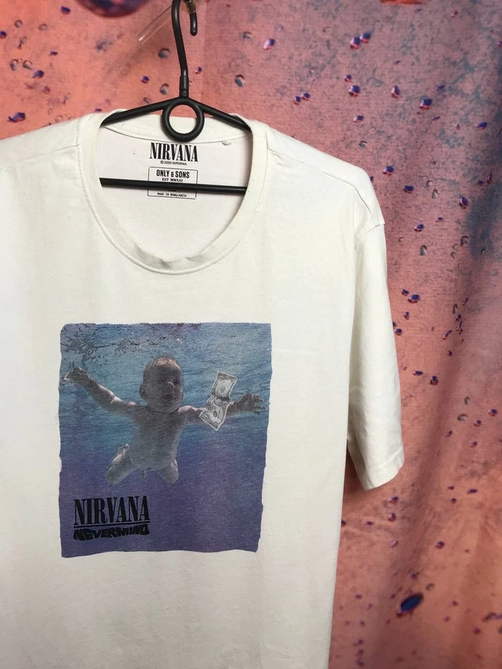 Camiseta de rock Nirvana Band Foto 1 de 4