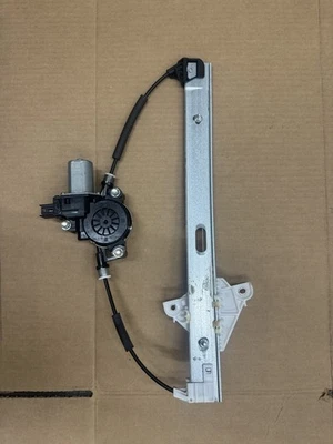 ОРИГИНАЛЬНЫЙ РЕГУЛЯТОР СТЕКЛА ЗАДНЕЙ ПРАВОЙ ПАССАЖИРСКОЙ ДВЕРИ MAZDA CX-5 SPORT 2017-2021 - Изображение 1 из 2