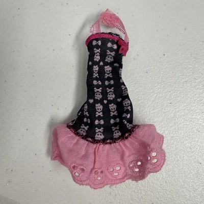Vestido Monster High Draculaura Fashion Pack Rosa y Negro 2012 Mattel Foto 1 de 2