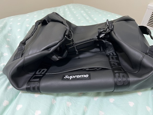 Supreme Duffel Bag “black”