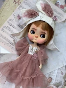 Blythe dress , Pink Blythe doll Clothes, Vintage  dress, outfit blythe - Picture 1 of 8