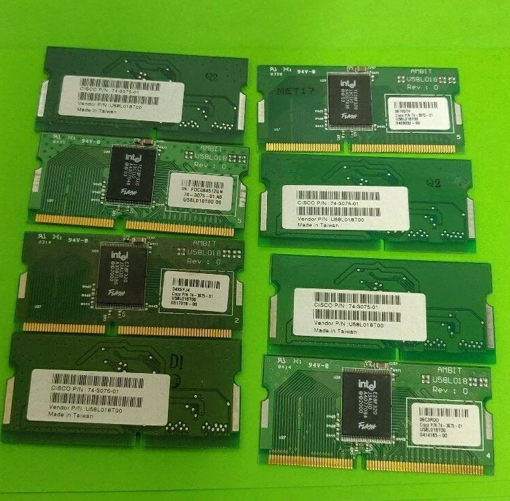 8x Cisco MEM-870-4F 74-3075-01 4MB Flash memory for 800 series ADSL routers - Image 1 of 1