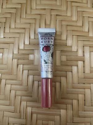 Gotas de rubor Born Ruby Oh-So-Natural en melocotón Charmeuse 5,5 ml de lujo mini sellado Foto 1 de 2