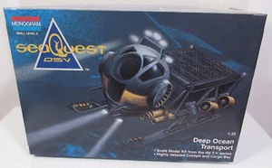 Monogram Seaquest DSV TV Series Deep Ocean Transport Model 1994 MINT OPEN BOX - Picture 1 of 7