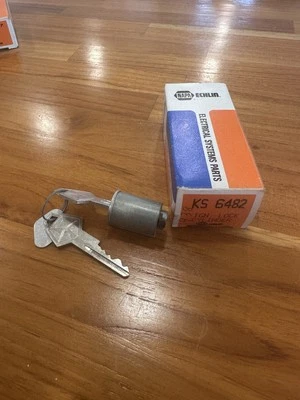 Napa Ignition starter switch With 2 Keys KS6482 Free Shipping  - Image 1 of 4