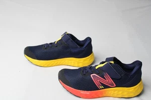 New Balance Kid Fresh Foam Arishi v4 Bungee Lace Top Strap Shoe CD4 Navy US:1 - Bild 1 von 5
