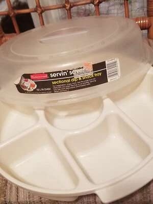 1987 RUBBERMAID Appetizer Sectional Servin' Saver Tray Snap Lid Almond NEW - Image 1 of 3