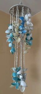 Campana colgante decoración techo blanco verde azulado tapa de mimbre aprox 28" - Imagen 1 de 4