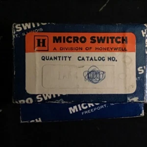 MICROINTERRUPTOR HONEYWELL 1AF4 - Imagen 1 de 3