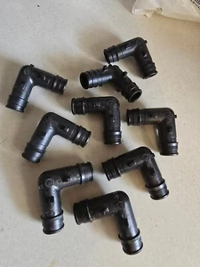 Q4760500 Uponor ProPEX 90 Degree Elbow 1/2" PEX - Lot of 9 - Picture 1 of 2