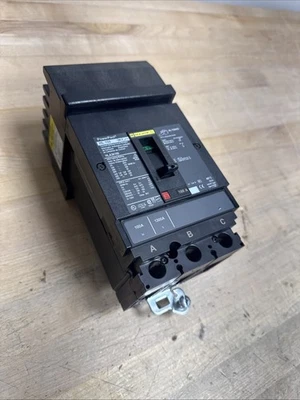 SQUARE D HLA36100 HLA I-LINE 3 POLE 100 AMP 480v POWERPACT CIRCUIT BREAKER - Image 1 of 4